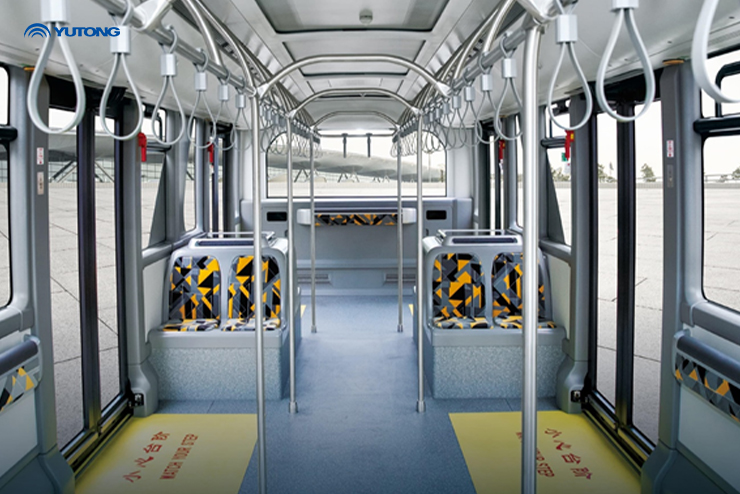 Autobus elettrico Yutong AB14E per aeroporti: Una scelta affidabile per un trasporto aeroportuale ecologico
