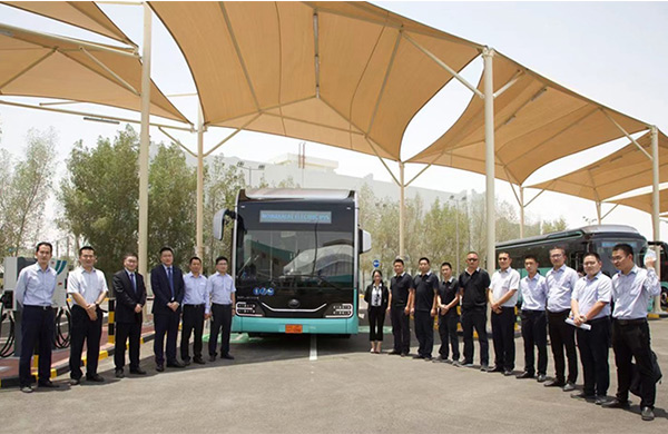 Consegnata la prima flotta di autobus elettrici, Yutong si collega al futuro dei trasporti ecologici del Qatar
