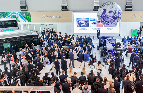 Nell'ottobre 2023, i prodotti delle serie T e U vengono presentati a Busworld in Belgio.
