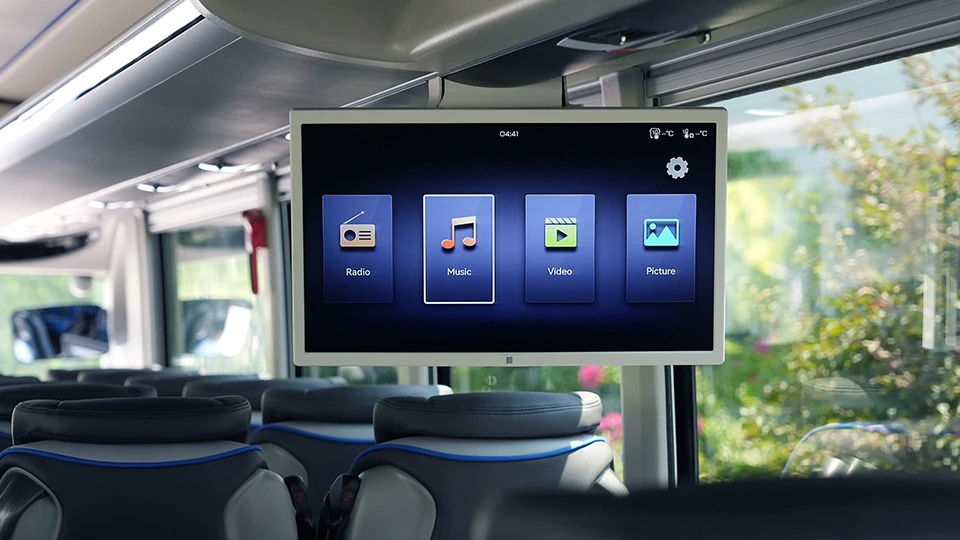 Infotainment coinvolgente e servizi a bordo